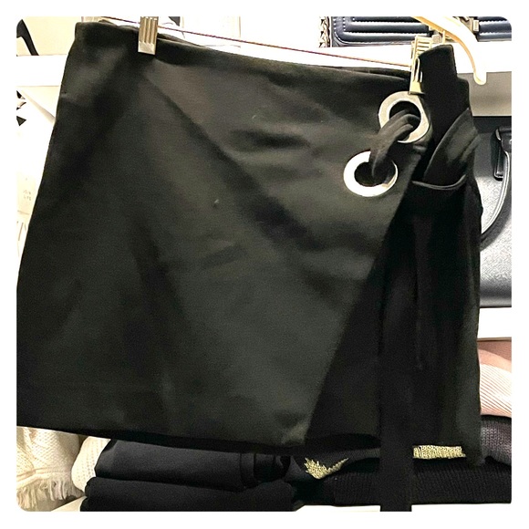 Zara skirt - Picture 2 of 5